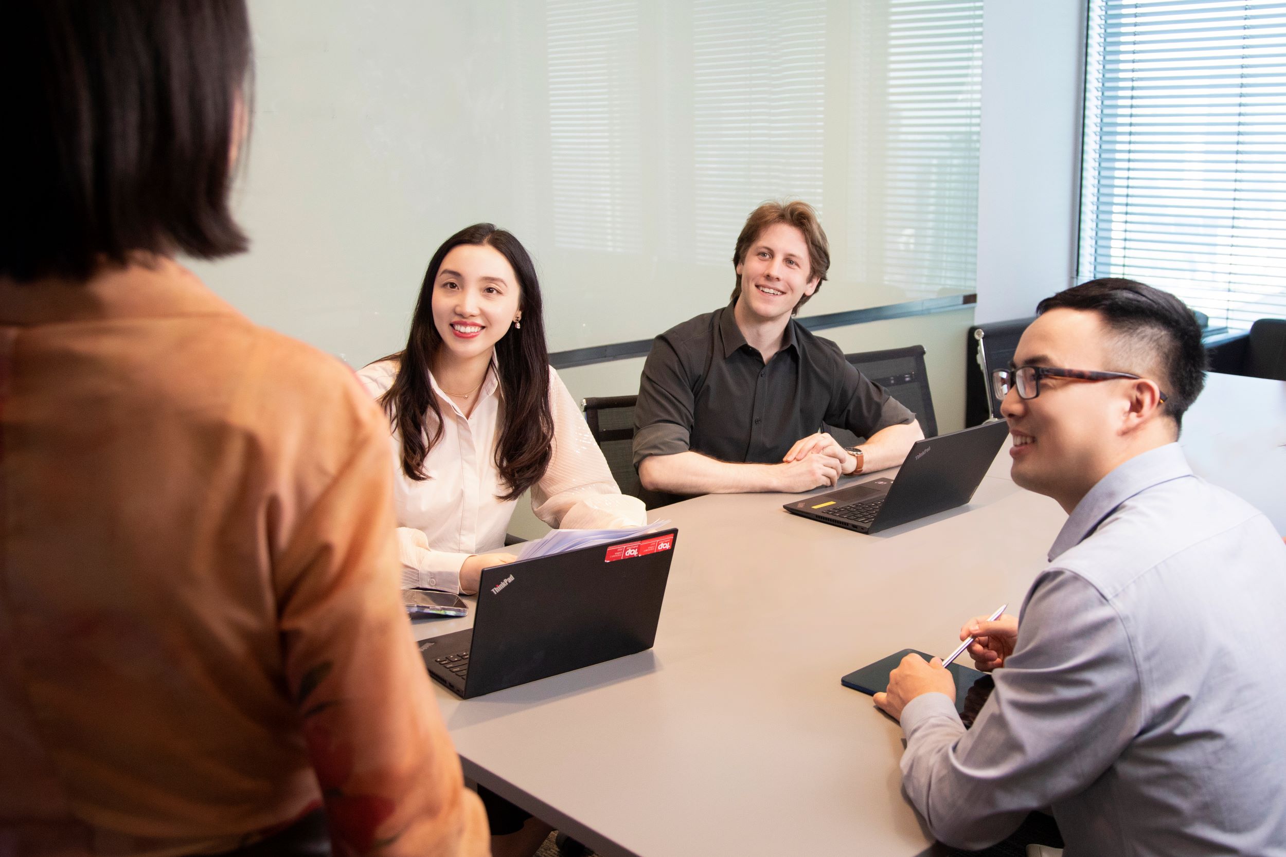 企业事务部头图